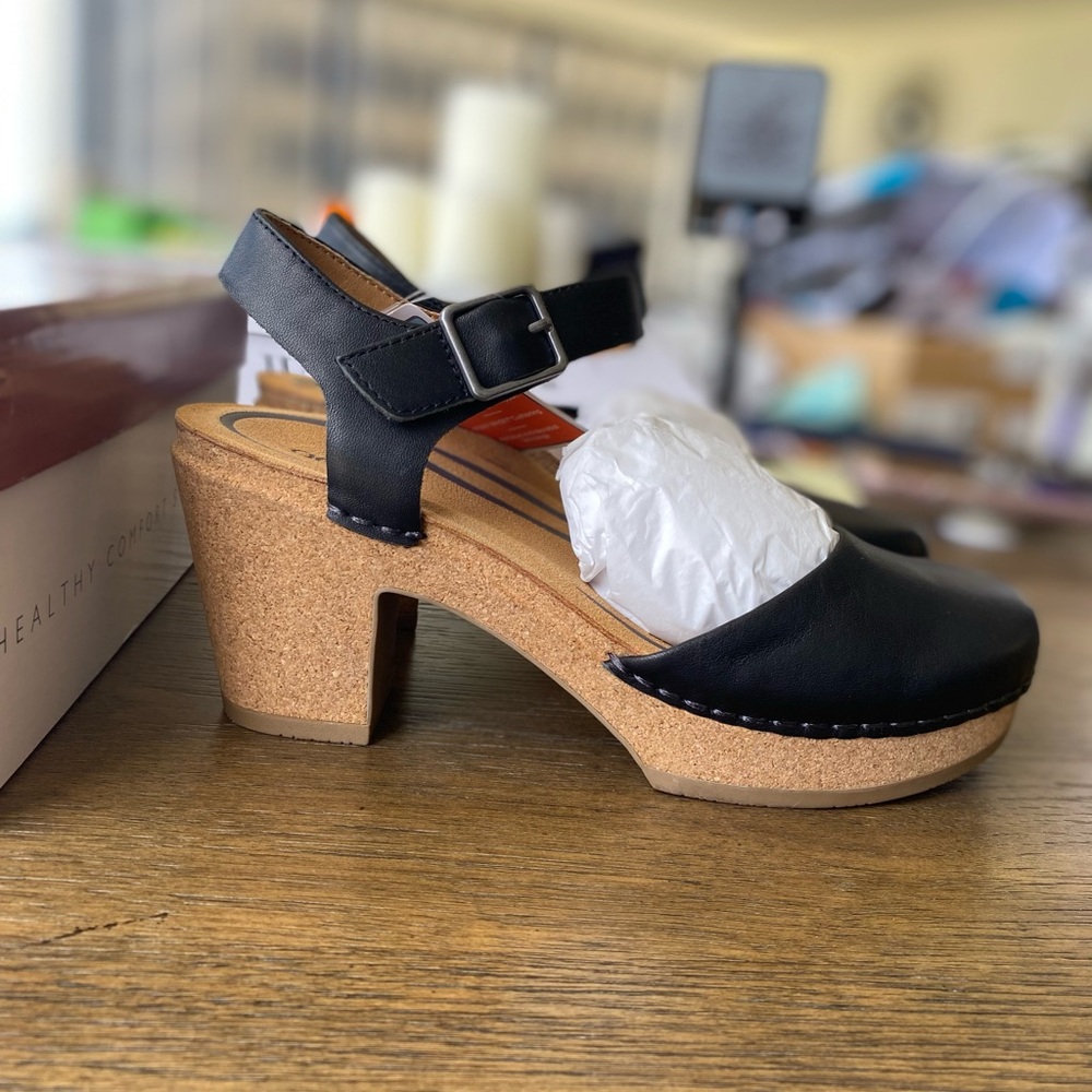 Black/Cork Clog Heels